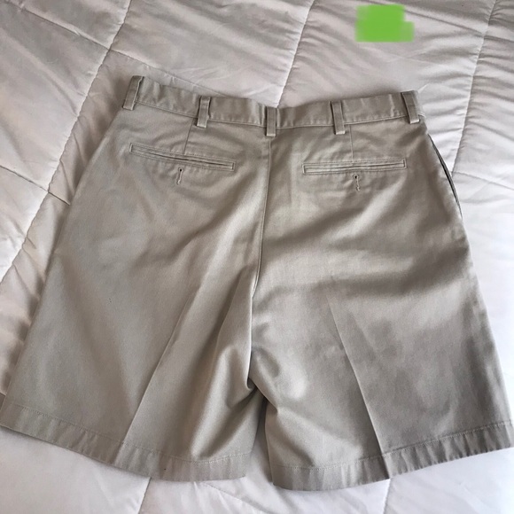 L.L Bean Shorts - Picture 6 of 8